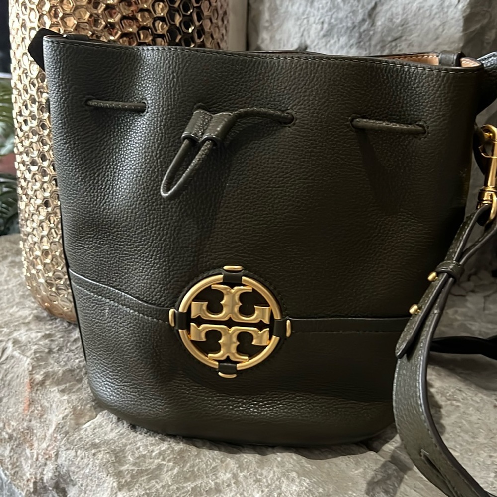 Tory Burch, avocado, beautiful green, leather purse